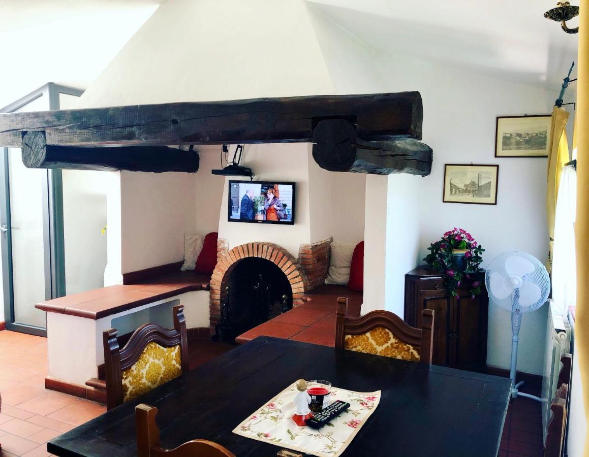 Agriturismo La Conte Lukka Zewnętrze zdjęcie